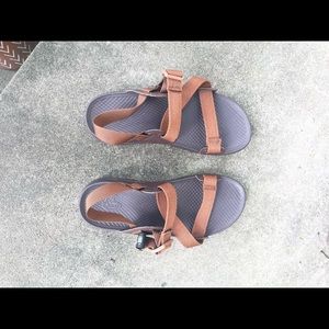 Womens Chaco Lowdown size 6